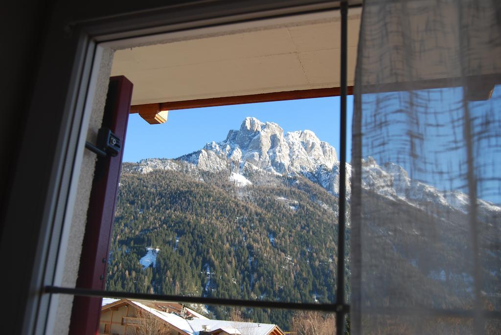 Residence Ciasa Alpe Віго-ді-Фасса Номер фото
